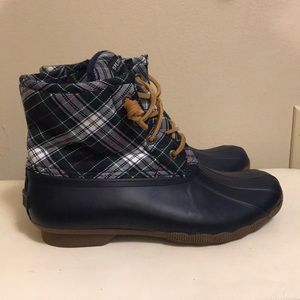 Sperry waterproof duck boots sz 8.5